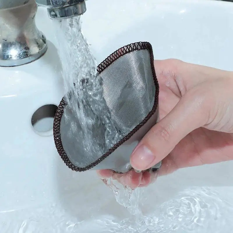 Compact Pour-Over Coffee Dripper — Fits Any Mug