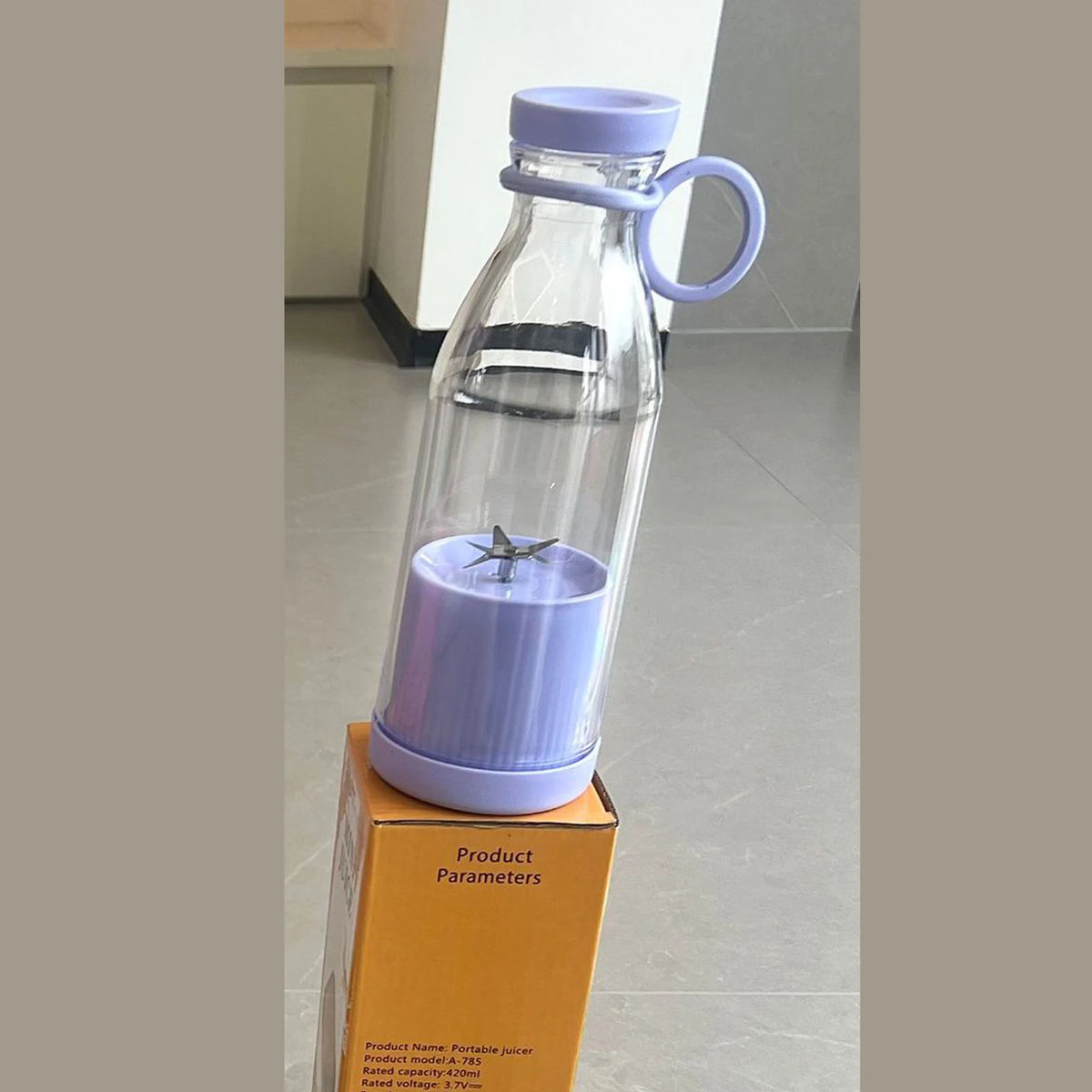 Portable USB Rechargeable Blender for Smoothies & Fresh Drinks